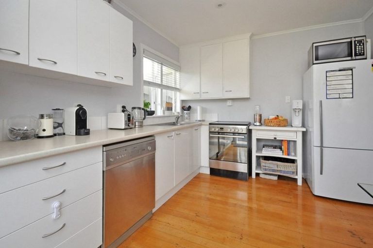 Photo of property in 41b Wallace Road, Mangere Bridge, Auckland, 2022