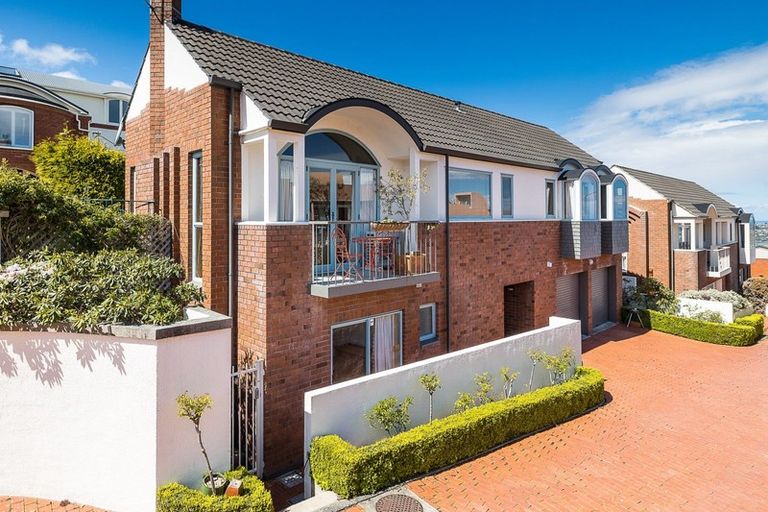 Photo of property in 60 Drivers Road, Maori Hill, Dunedin, 9010