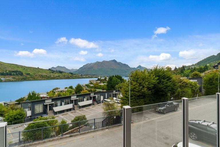 Photo of property in Greenstone Terraces, 27/716 Frankton Road, Queenstown, 9300