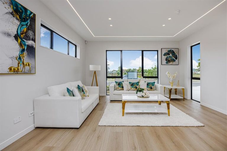 Photo of property in 30 Kakano Street, Clevedon, 2582