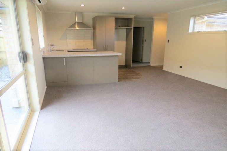 Photo of property in 7/114 Old Farm Road, Hamilton East, Hamilton, 3216