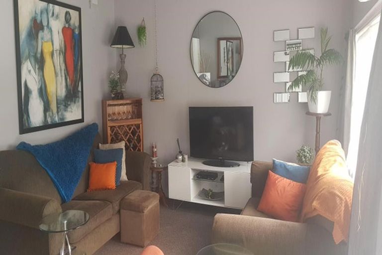 Photo of property in 3/130 Pukehina Parade, Pukehina, 3189