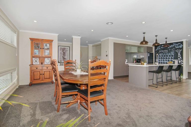 Photo of property in 96 Brougham Street, Westport, 7825