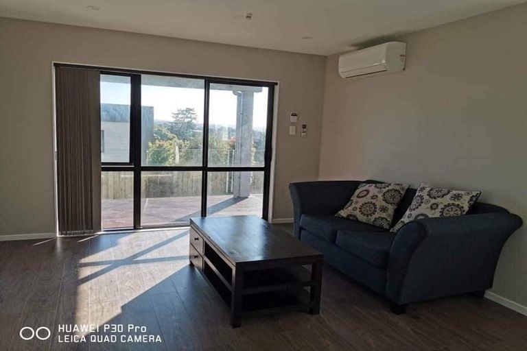 Photo of property in 18 Monarch Avenue, Hillcrest, Auckland, 0627
