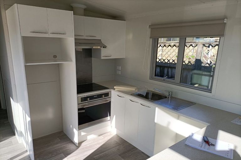 Photo of property in 10 O'connor Drive, Pukekohe, 2120