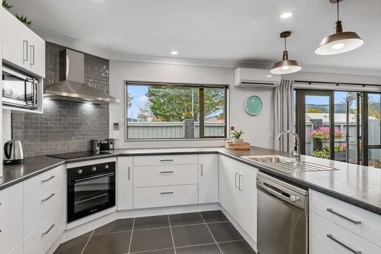 Photo of property in 12 Seddul Bahr Road, Trentham, Upper Hutt, 5018