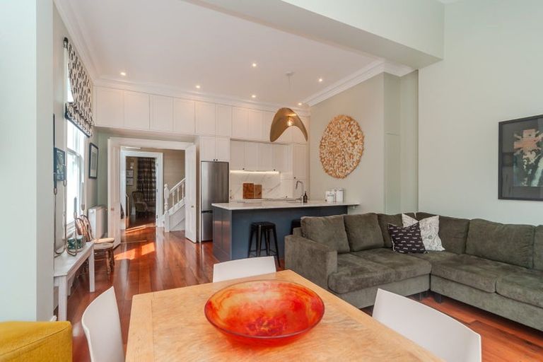 Photo of property in 100 Rintoul Street, Newtown, Wellington, 6021