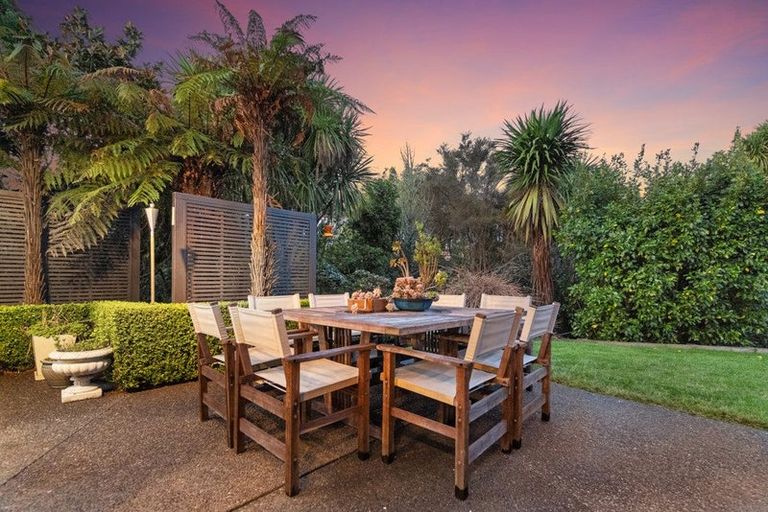 Photo of property in 51 Palliser Drive, Huntington, Hamilton, 3210