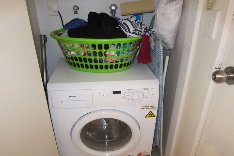 Photo of property in Regency Apartments, 5c/49 Manners Street, Te Aro, Wellington, 6011