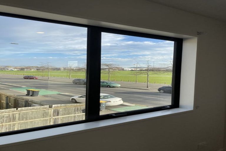 Photo of property in 446a Wilsons Road, Waltham, Christchurch, 8011