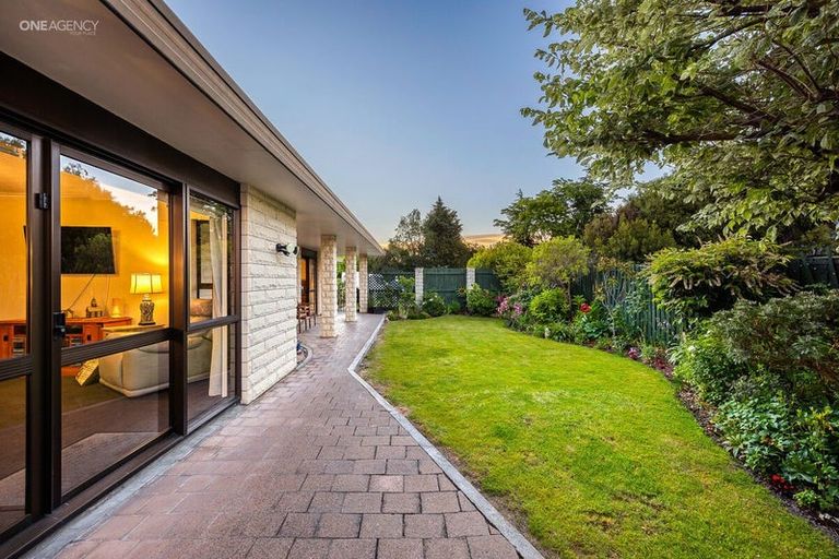 Photo of property in 5 Luxton Place, Rangiora, 7400