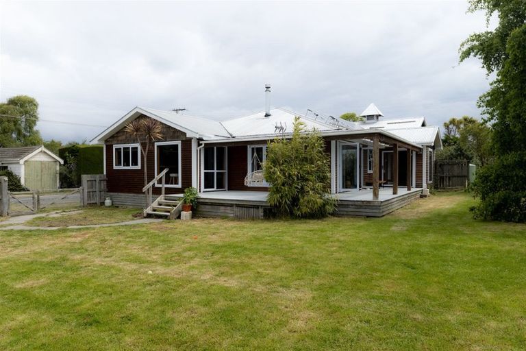 Photo of property in 43 Hill Road, Warrington, Waikouaiti, 9471