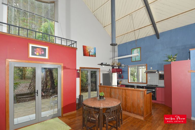 Photo of property in 121 Church Road, Ngararatunua, Kamo, 0185