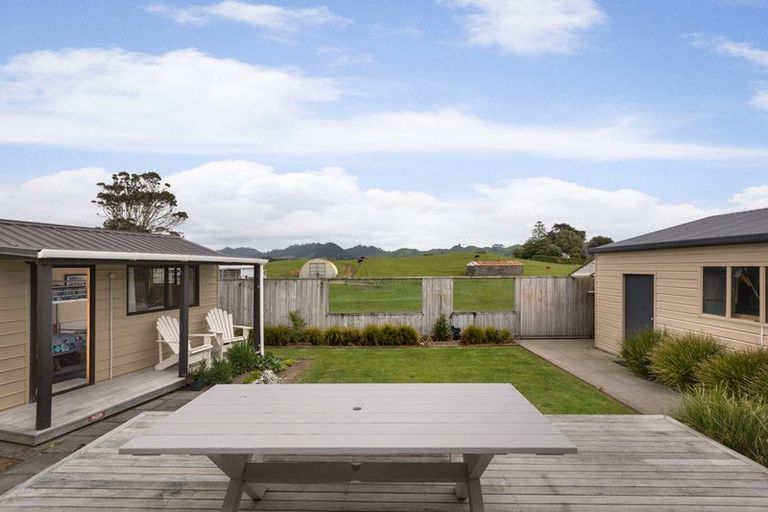 Photo of property in 138 Seaforth Road, Waihi Beach, 3611