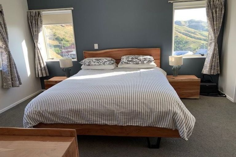 Photo of property in 39a Erlestoke Crescent, Churton Park, Wellington, 6037