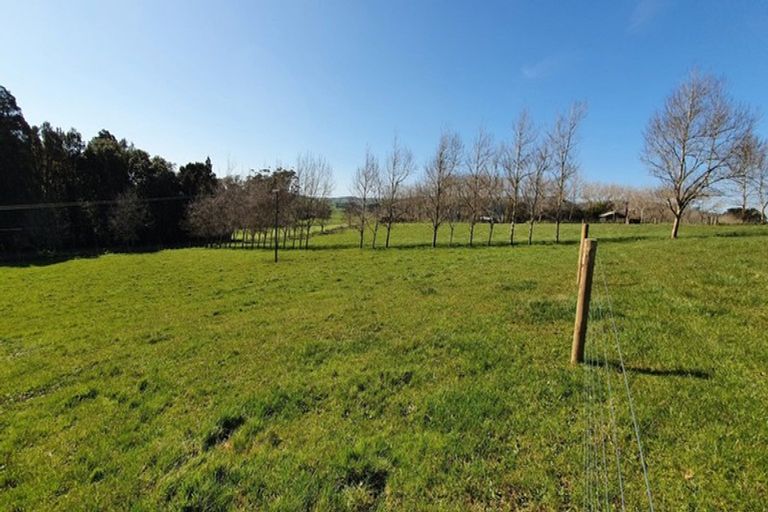 Photo of property in 105 Matakotea Road, Raglan, 3295