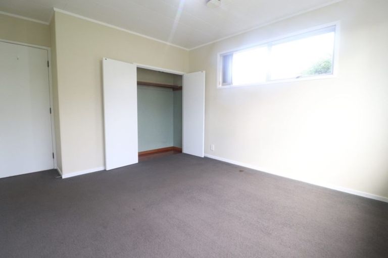Photo of property in 26 Ranui Station Road, Ranui, Auckland, 0612