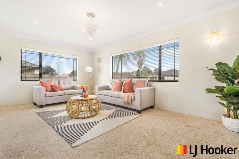 Photo of property in 3 Kimptonfields Court, Wattle Downs, Auckland, 2103