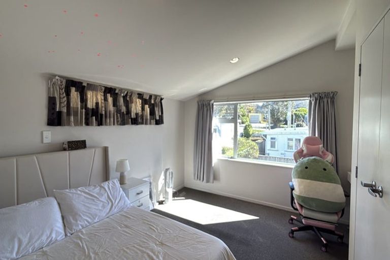 Photo of property in 65a Fraser Avenue, Johnsonville, Wellington, 6037