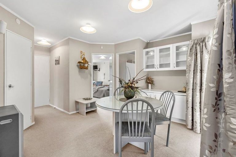 Photo of property in 15a Peachgrove Road, Hamilton East, Hamilton, 3216