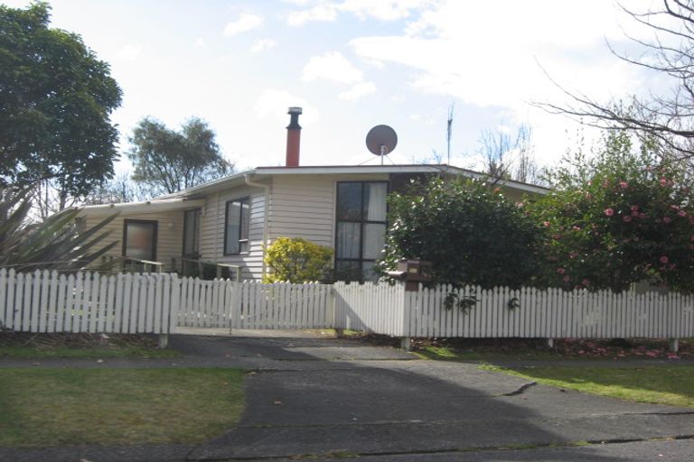 Photo of property in 14 Patikura Place, Turangi, 3334