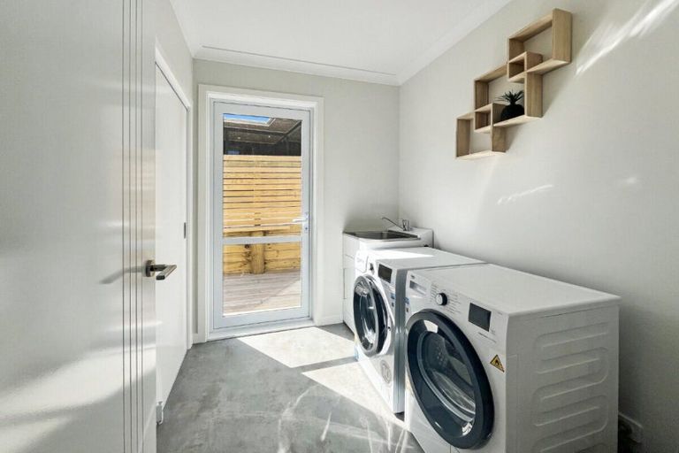 Photo of property in 64 Chesham Avenue, Waipahihi, Taupo, 3330