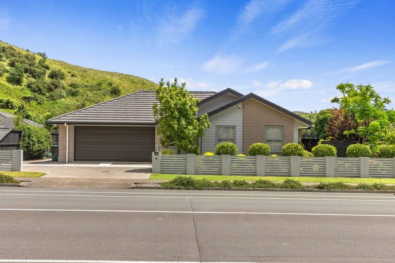 Photo of property in 276 Lakes Boulevard, Pyes Pa, Tauranga, 3112