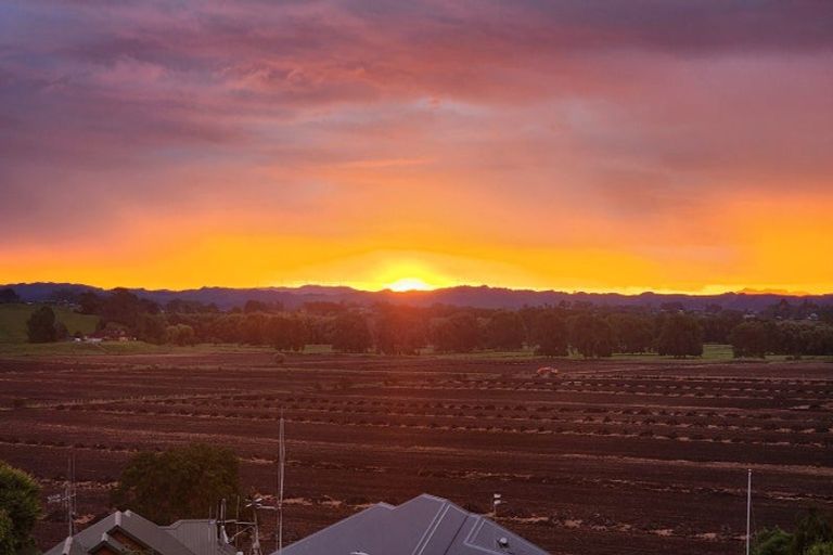 Photo of property in 22 Friesian Place, Grandview Heights, Hamilton, 3200