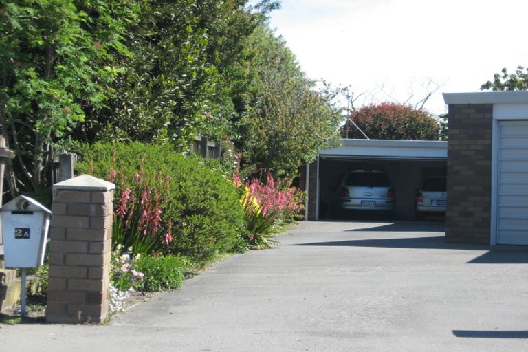 Photo of property in 2a Vivian Street, Burwood, Christchurch, 8083