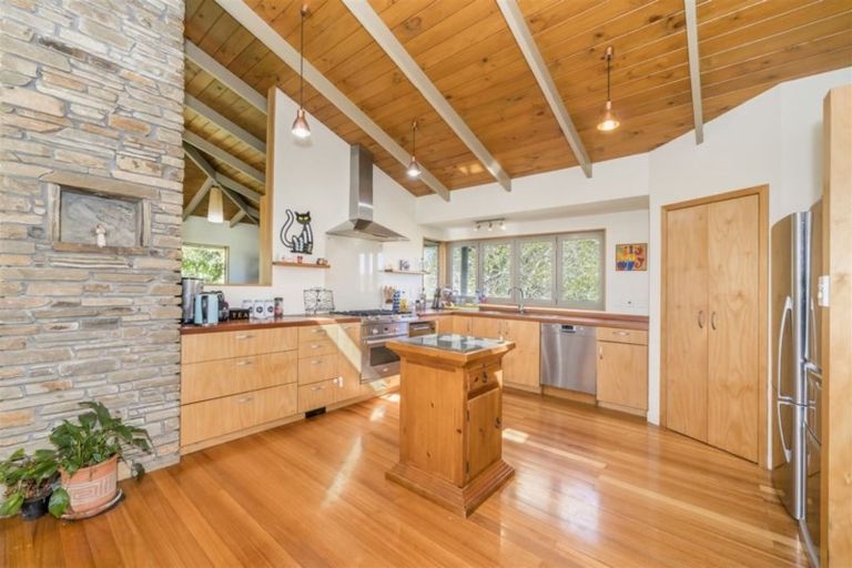 Photo of property in 740 Moonshine Hill Road, Moonshine Valley, Porirua, 5381