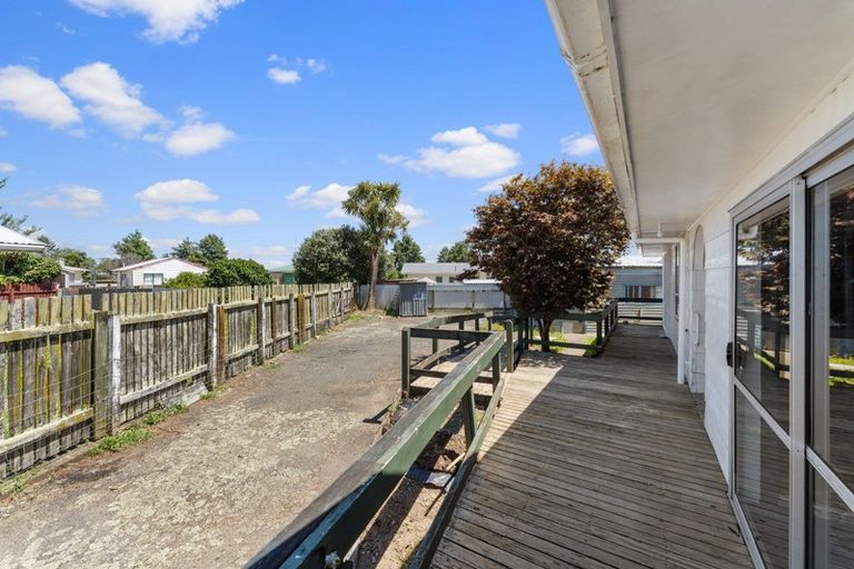 Photo of property in 27 Heather Street, Levin, 5510