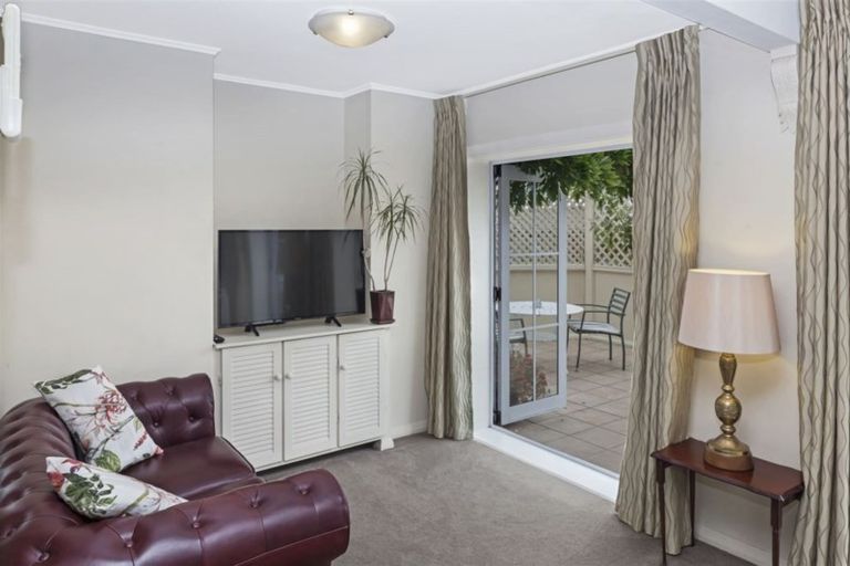 Photo of property in 29 Wayside Avenue, Burnside, Christchurch, 8053
