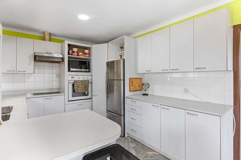 Photo of property in 48 Lawrence Crescent, Hillpark, Auckland, 2102