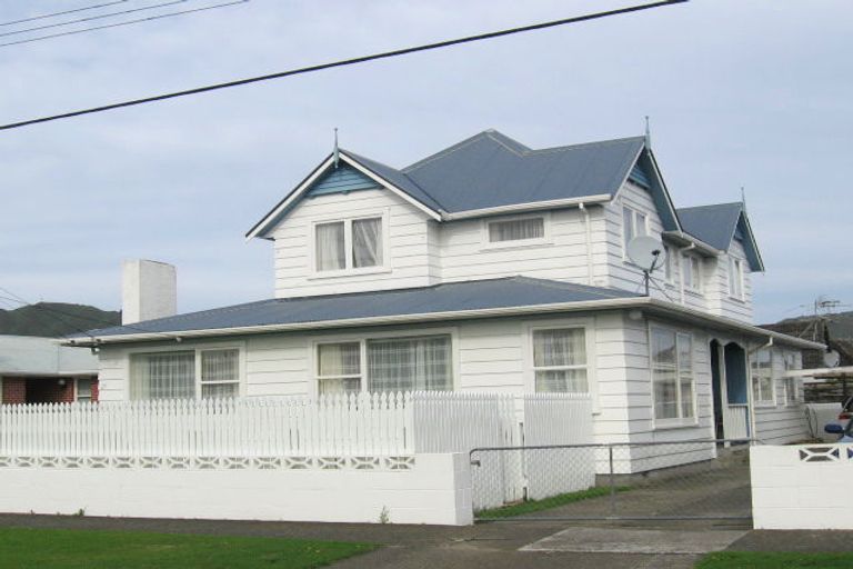 Photo of property in 27 Garden Road, Avalon, Lower Hutt, 5011
