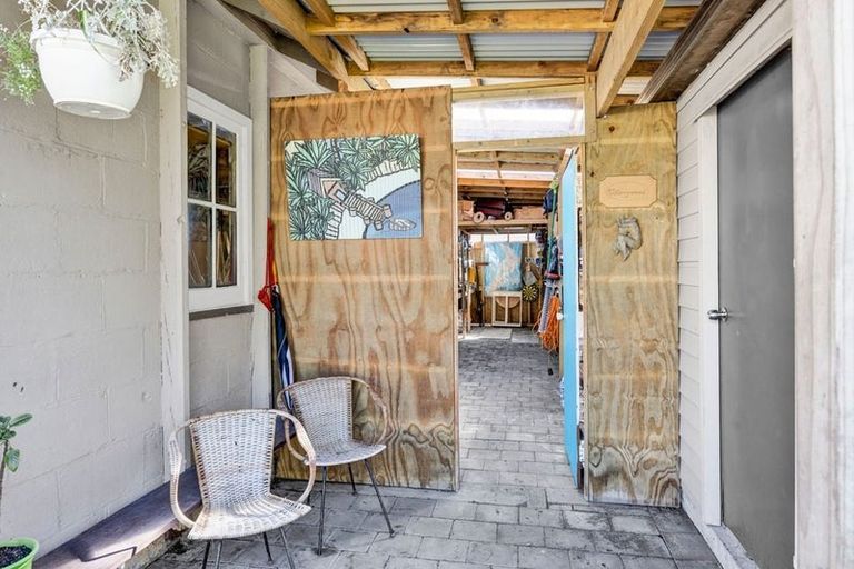 Photo of property in 70 Collins Street, Hawera, 4610