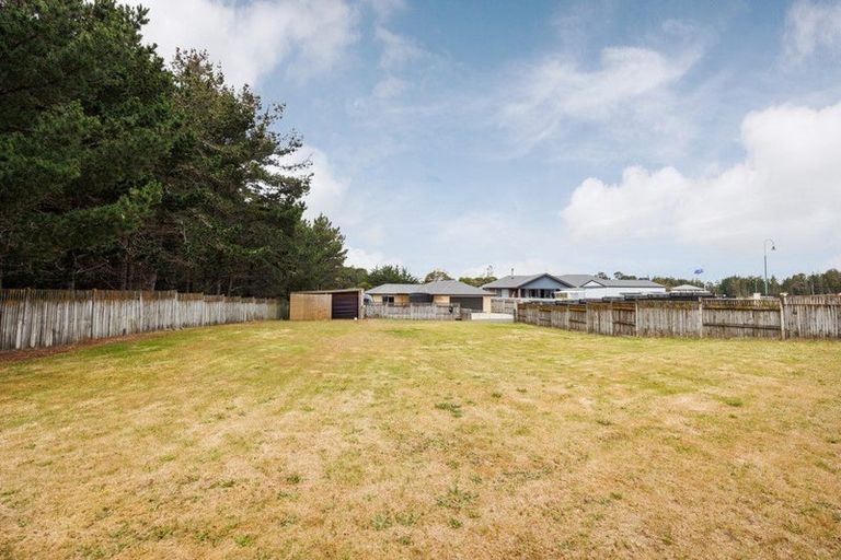 Photo of property in 2a Sandown Avenue, Himatangi Beach, Foxton, 4891