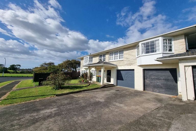 Photo of property in 35 Domain Road, Weymouth, Auckland, 2103