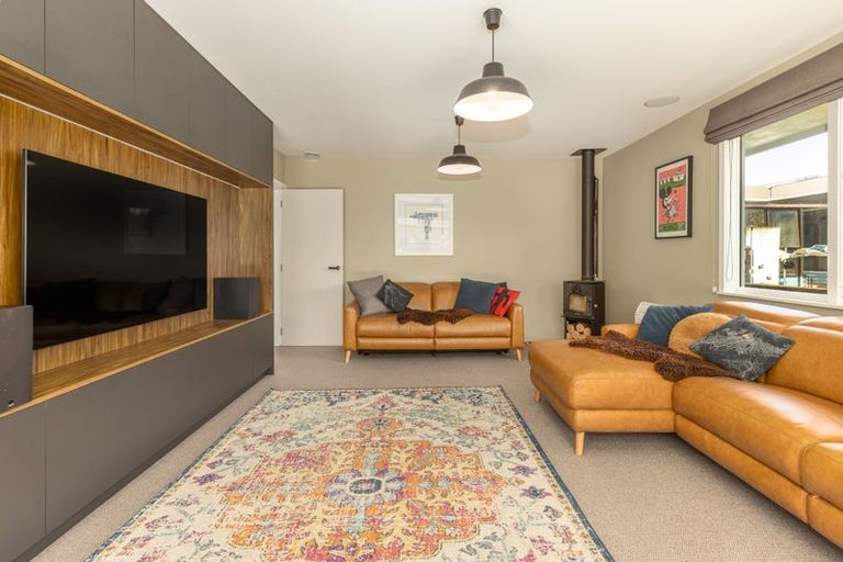 Photo of property in 11 Fincham Road, Raumati Beach, Paraparaumu, 5032