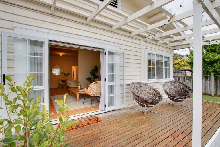 Photo of property in 14 Mcvay Street, Napier South, Napier, 4110