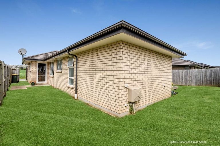 Photo of property in 299 Victoria Street West, Pukekohe, 2120