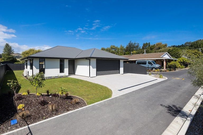 Photo of property in 8 Magnolia Lane, Mosgiel, 9024
