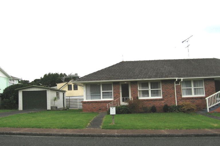 Photo of property in 13/1 Stanaway Street, Hillcrest, Auckland, 0627