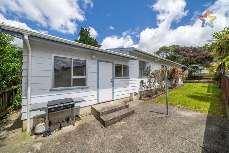 Photo of property in 157a George Street, Stokes Valley, Lower Hutt, 5019
