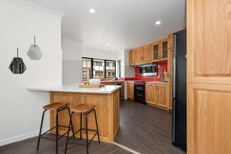 Photo of property in 21 Nielsen Gardens, Rototuna, Hamilton, 3210