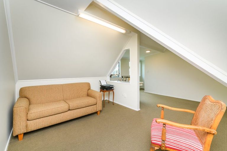 Photo of property in 11 Just Place, West End, Palmerston North, 4410