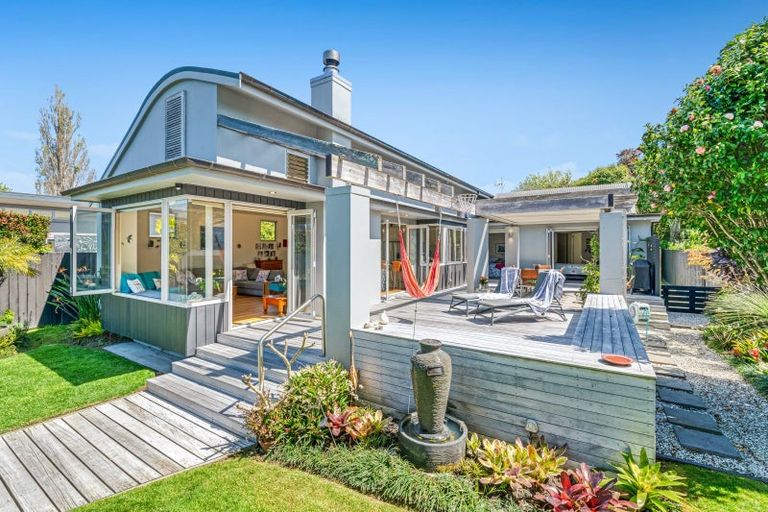 Photo of property in 12 Ardlui Avenue, Manly, Whangaparaoa, 0930