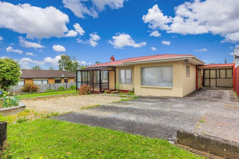 Photo of property in 1/114 Titirangi Road, New Lynn, Auckland, 0600