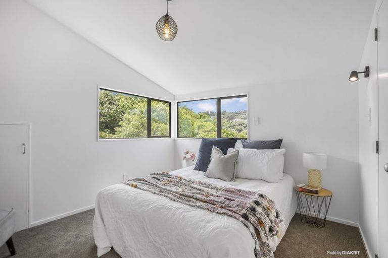 Photo of property in 48 Percy Dyett Drive, Karori, Wellington, 6012