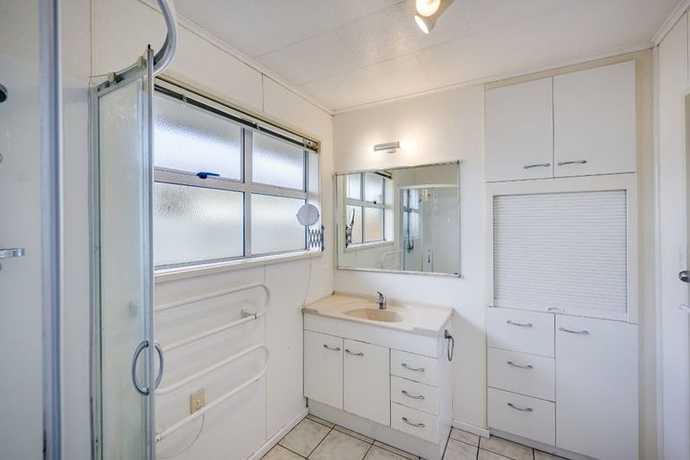 Photo of property in 5 Clarence Cox Crescent, Pirimai, Napier, 4112