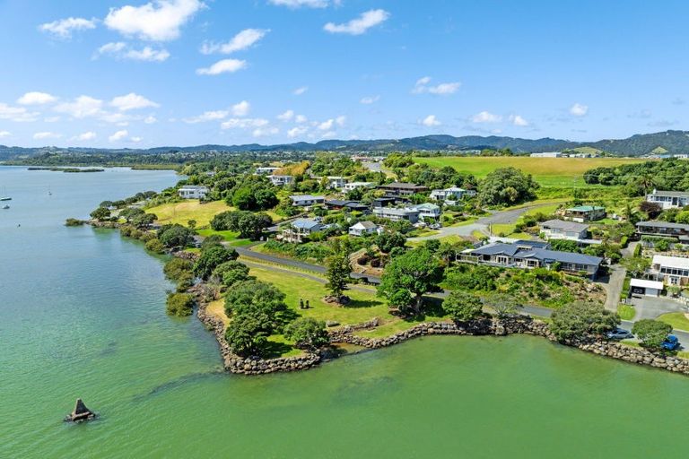 Photo of property in 57 Weir Crescent, Onerahi, Whangarei, 0110